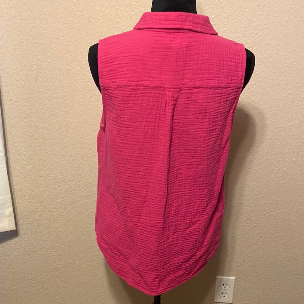 J. Crew Sleeveless Pink Button-Down Shirt - Picture 4 of 8